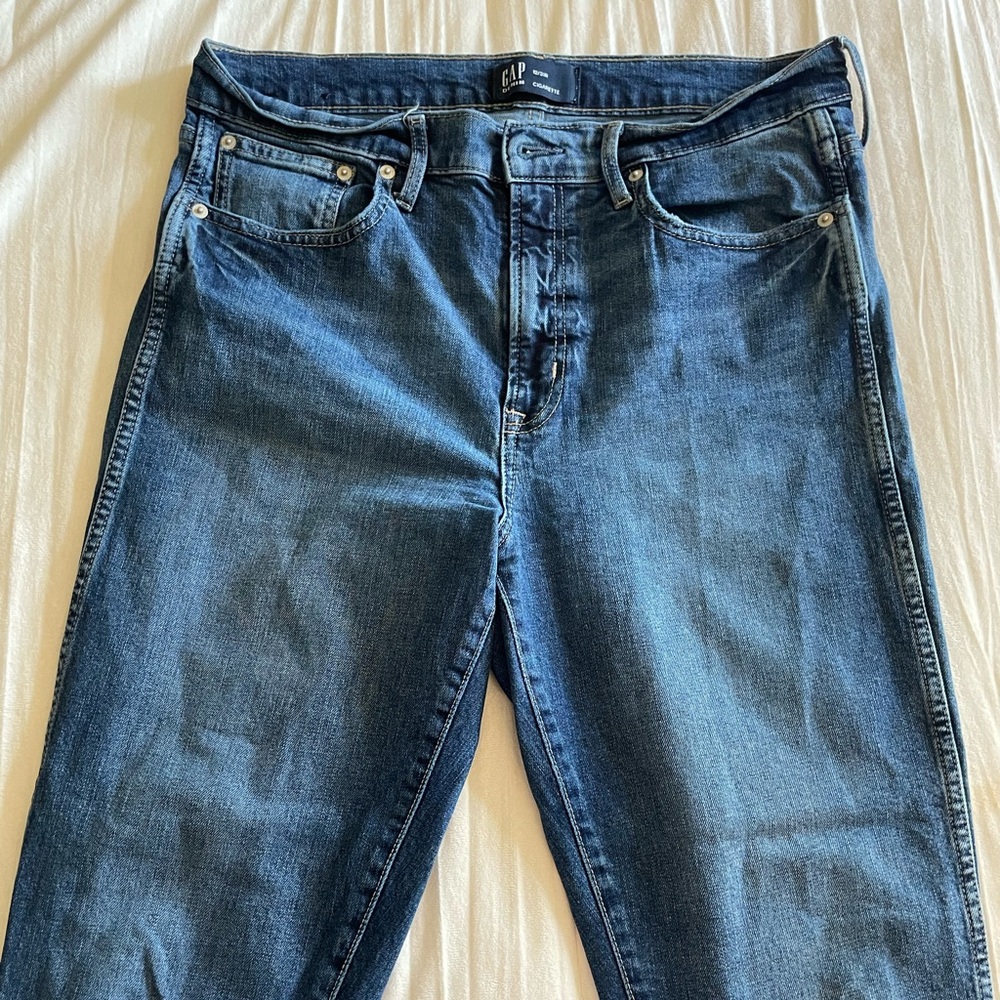 GAP Women's Cigarette Jeans